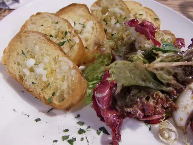 MOZZARELLA CHEESE BRUSCHETTA