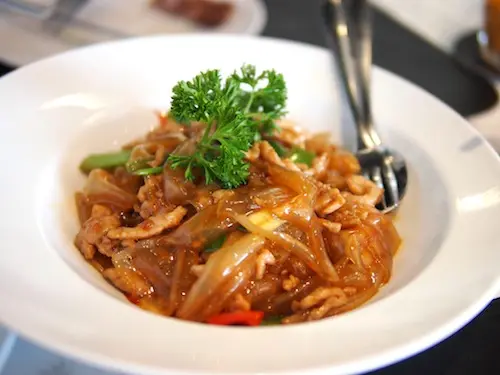 鮮椒豬柳炒上海粉皮