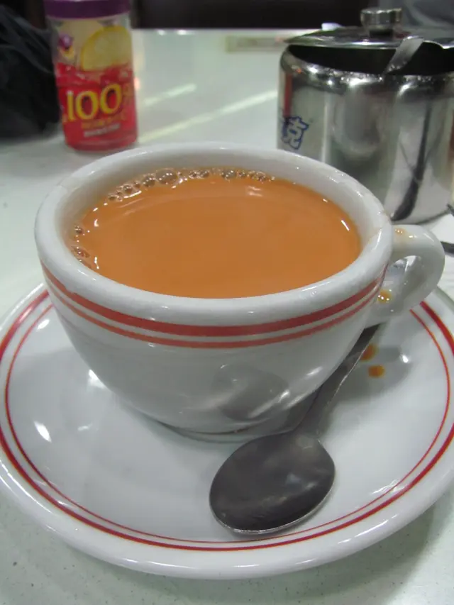 熱奶茶只能說是還可以