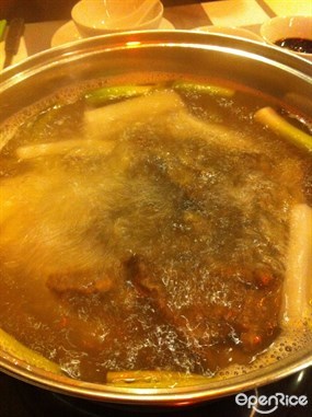 清湯腩湯底 - 銅鑼灣的謙記火鍋