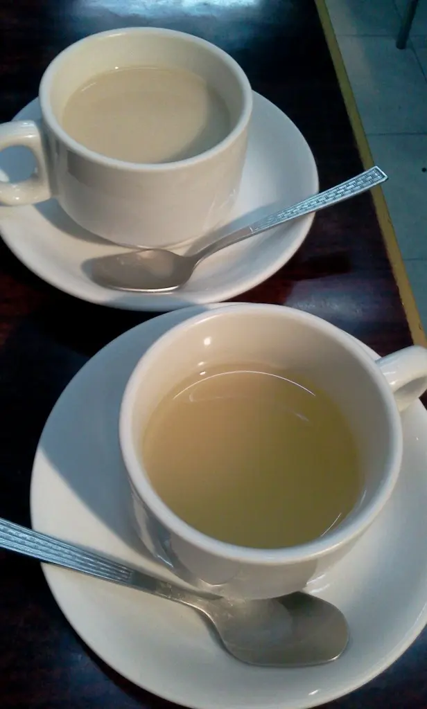 餐飲(後面是薏米茶),由頭到尾也是驚喜