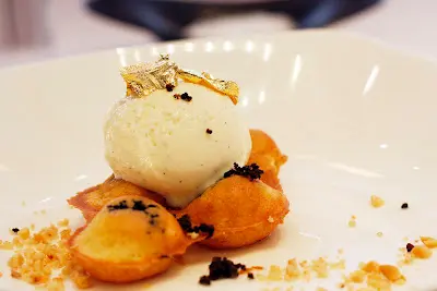 HK Egg Waffles (Luxury)