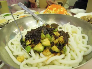 韓式炸醬麵