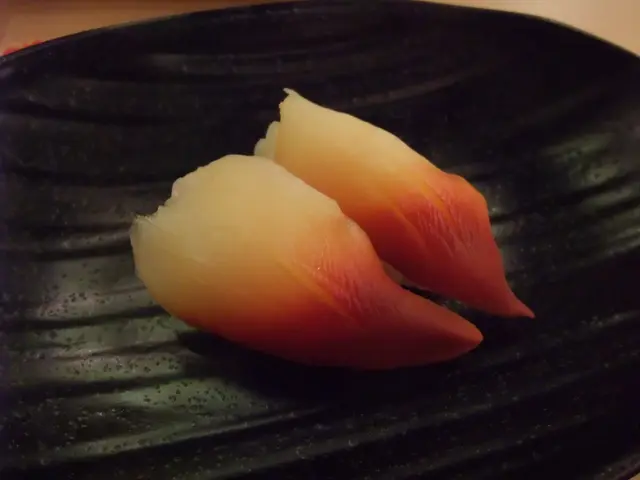 北寄貝壽司