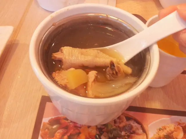 是日靚湯