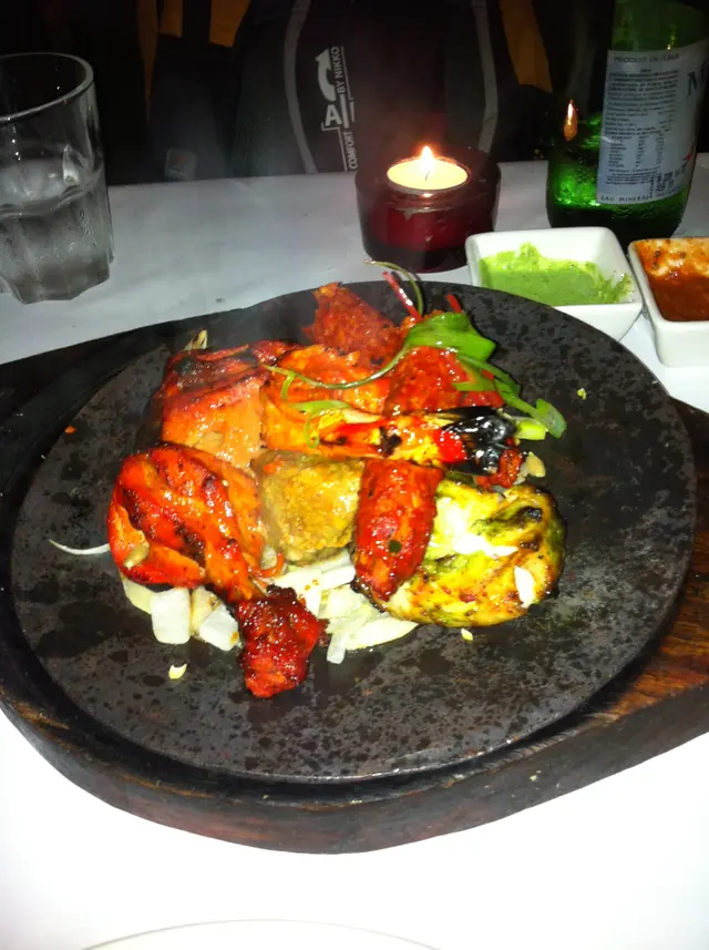 Guru mixed tandoori platter