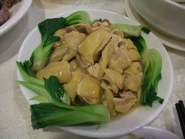 棻膽雞
