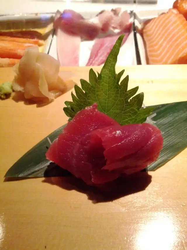 TUNA SASHIMI
