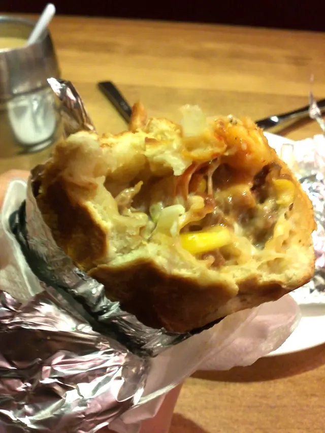 餡料豐富的卡巴