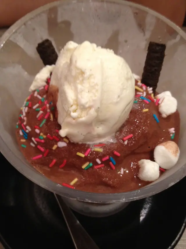 比列時朱古力冰露