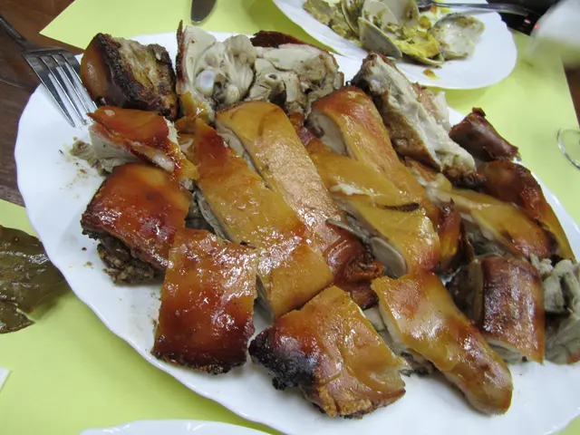 烤乳豬1/2隻 (mop 500)