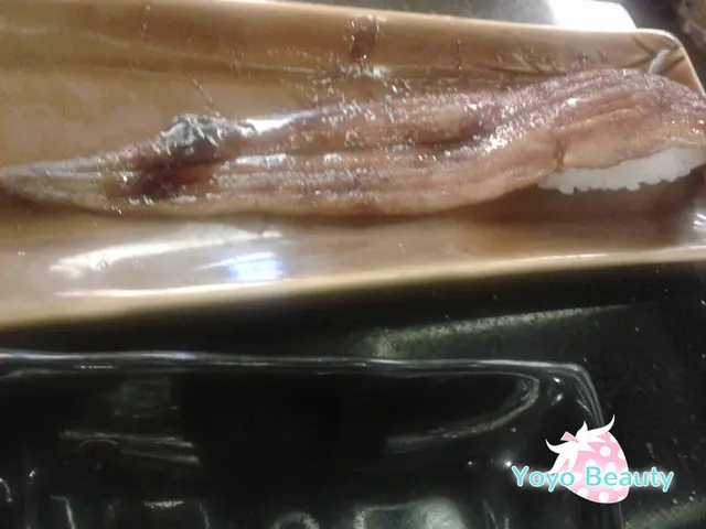 呢條激長漫魚~味道不錯呀~,不過可以再多汁D會更好..