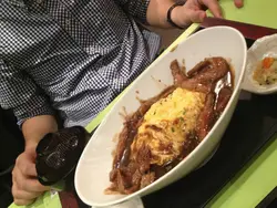 蛋包饭，份量十足