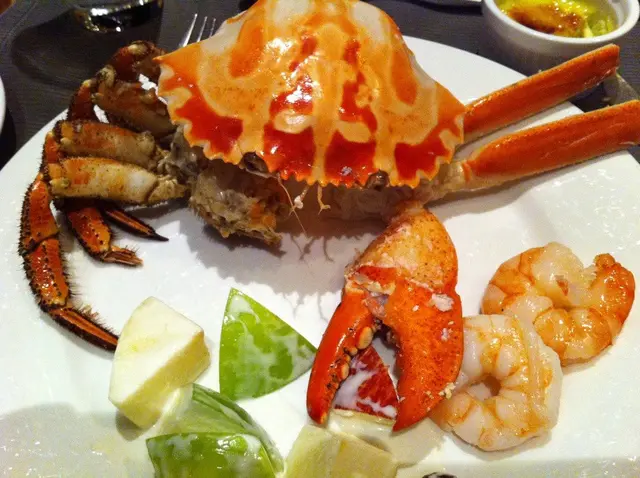 如圖可見單是蟹也有數款供應