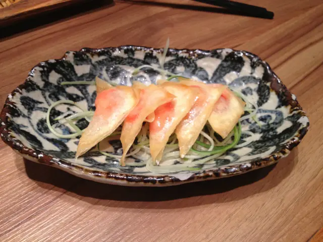 炸明太子鮮蝦雲吞。普普通通