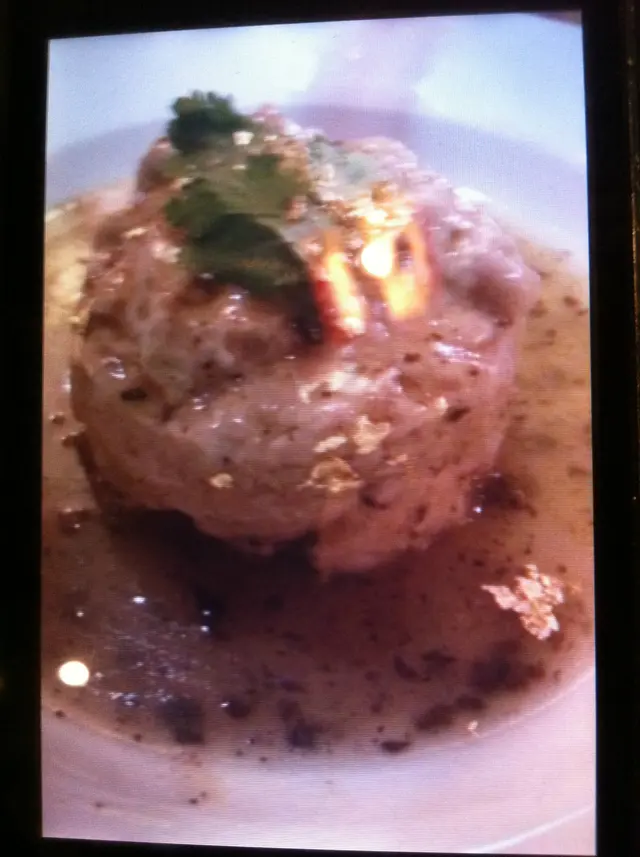 大酒店 先有機會食到 估唔到E度又有