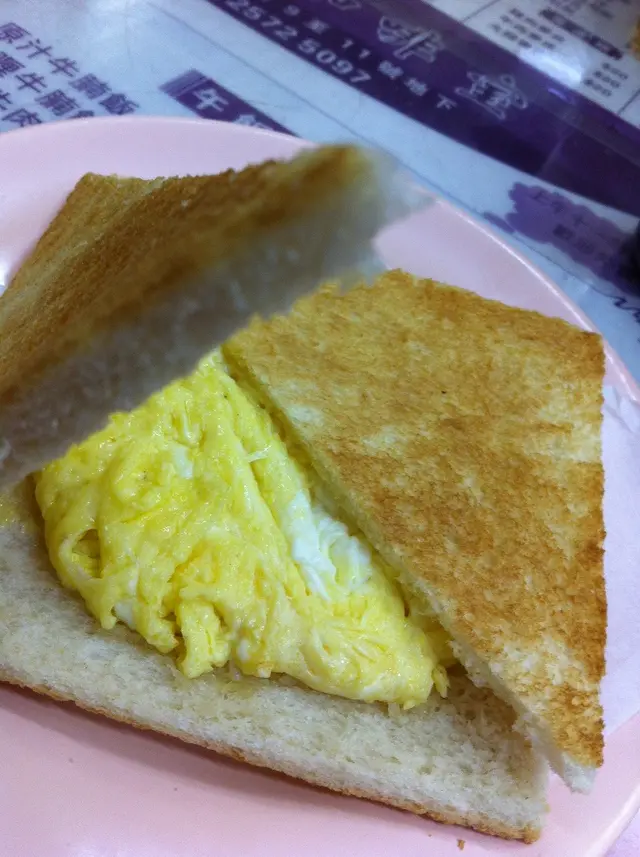 雞蛋三文治烘底