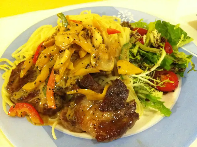 燒羊肩柳配意粉