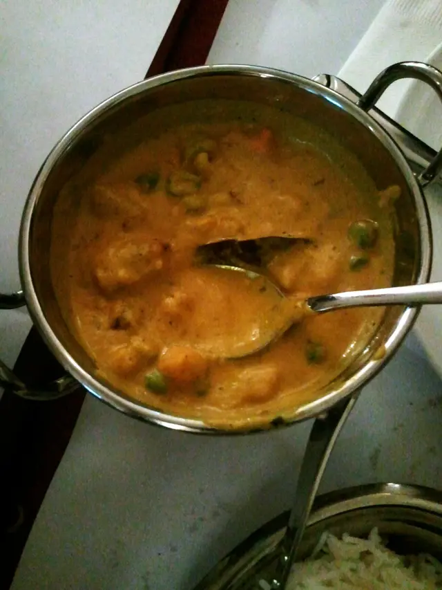 咖哩吾辣,甜甜地甘,吾食得辣既都岩