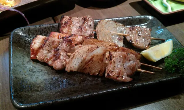 出名既豚肉燒,連ONION都食埋!