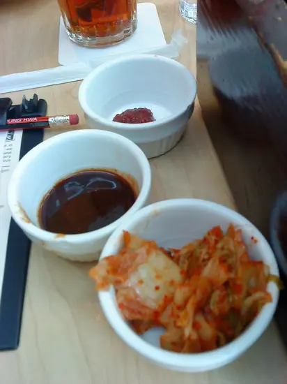 石鍋飯的醬汁,泡菜~
