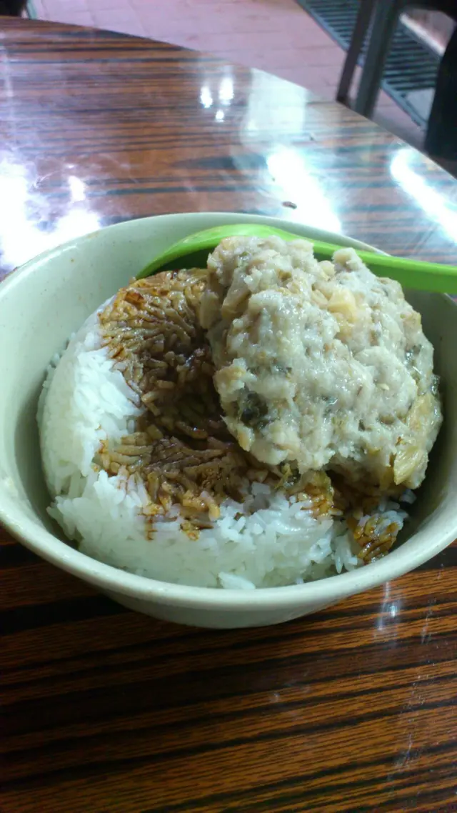 梅菜肉餅飯