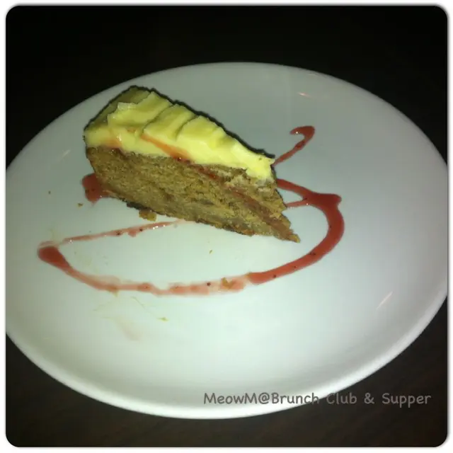 Banana cake