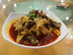 竹筍燒牛腩