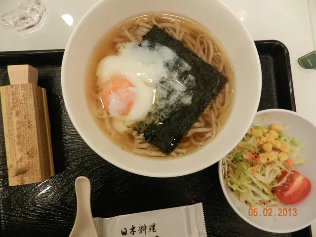 溫泉蛋紫菜麥麵