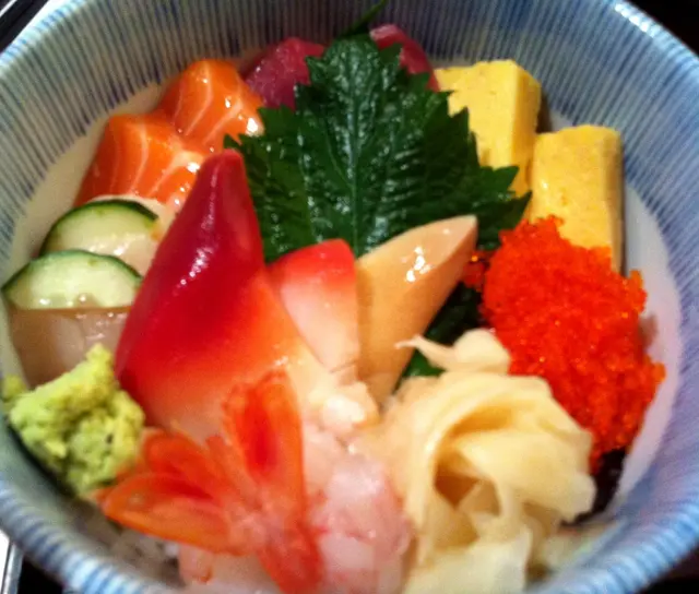 特盛海鮮丼