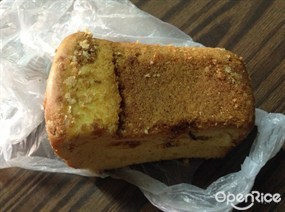 提子牛油蛋糕($3) - 葵涌的銀龍餅店