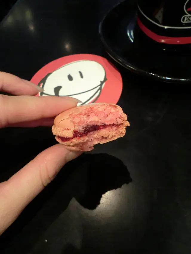 馬卡龍外層香甜鬆脆!