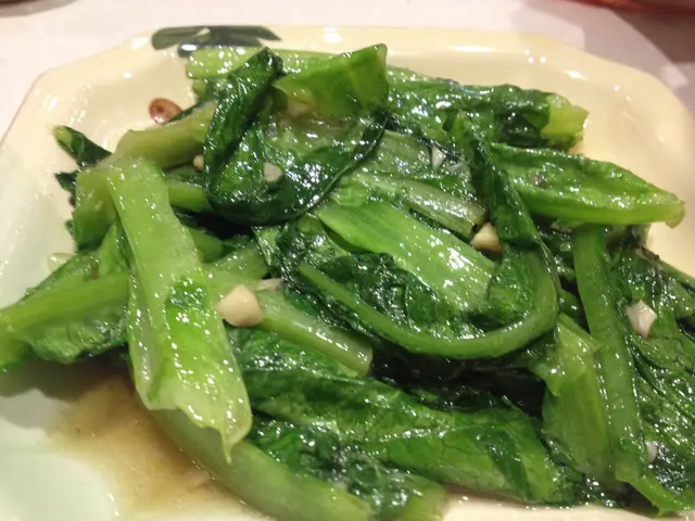 蒜香炒油麥菜