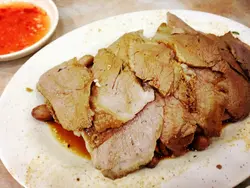 Sliced duck with tofu and peanuts