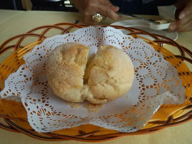 烘豬仔餐包
