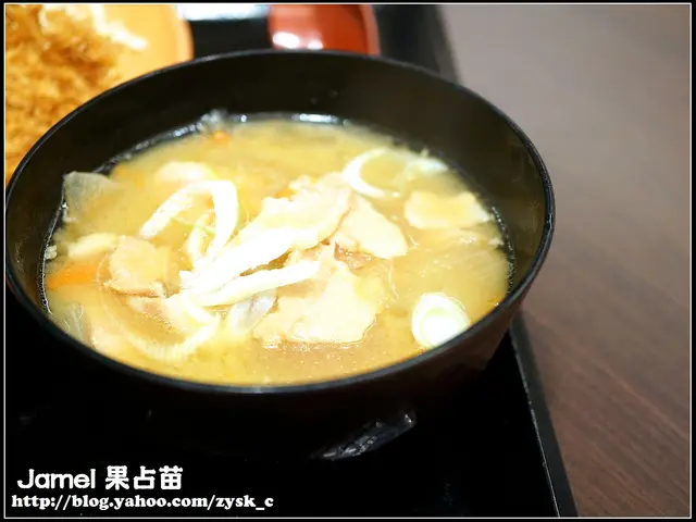 豚肉麵豉湯