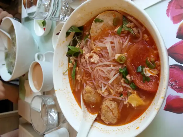 Set Lunch C餐: 蕃茄蟹肉湯檬
