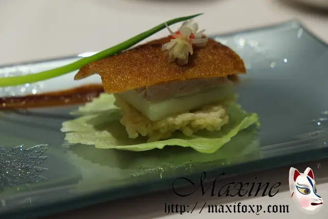 鵝肝脆米乳豬件