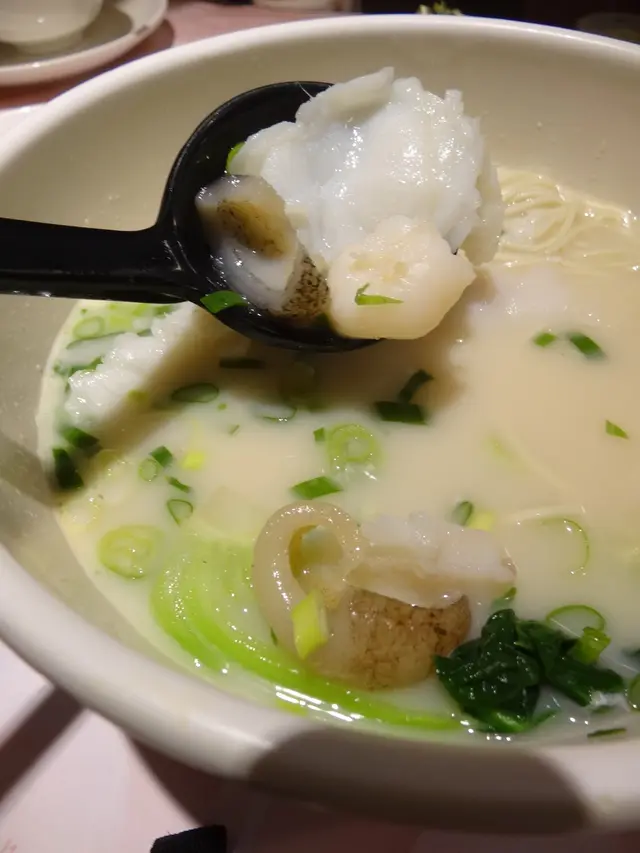 魚肉鮮滑美味！