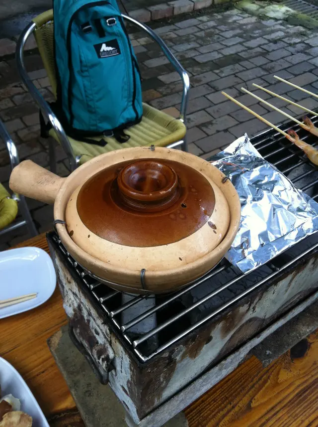 味道尚可，可惜份量少，金菇每人只嚐到一小撮