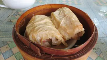 Steamed yuba with ham and meat