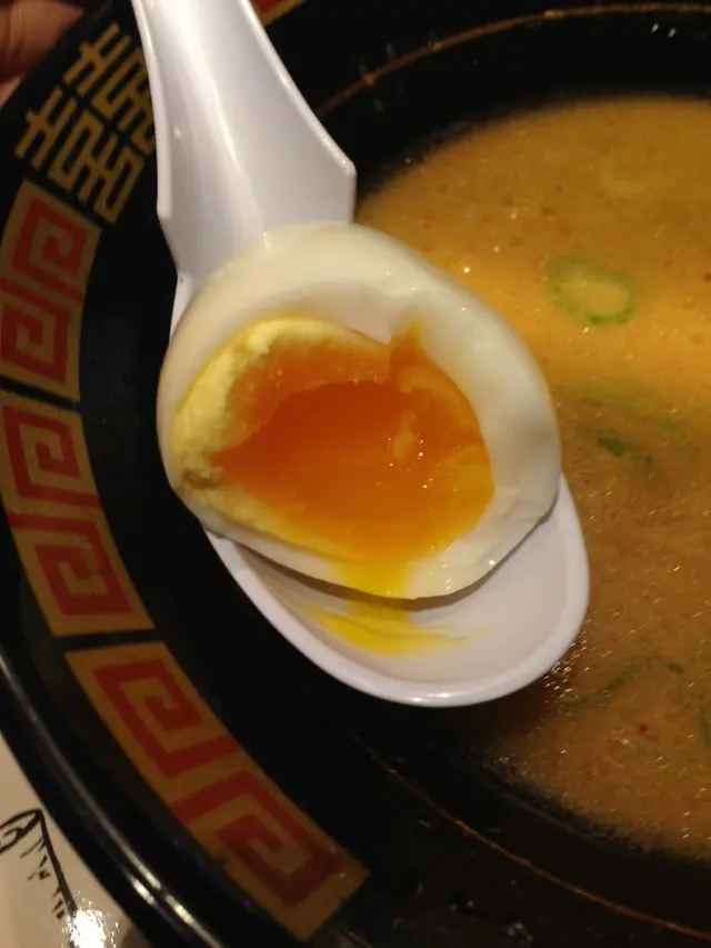 味道較淡, 蛋黃有點過熟