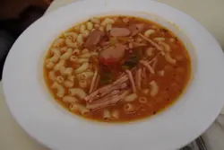 火腿香腸鮮茄湯通粉