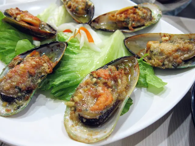 牛油蒜蓉焗青口$46