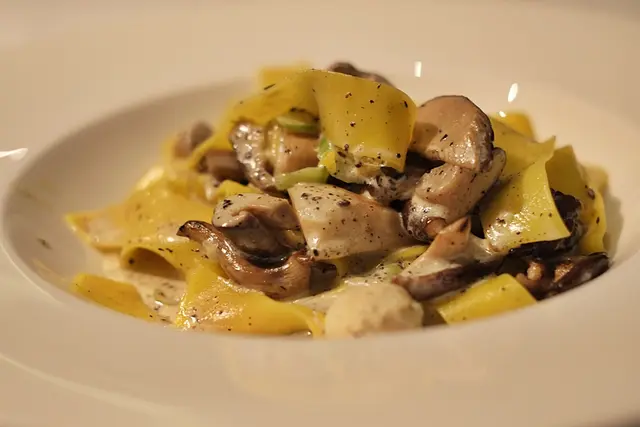 Black truffle pappardelle