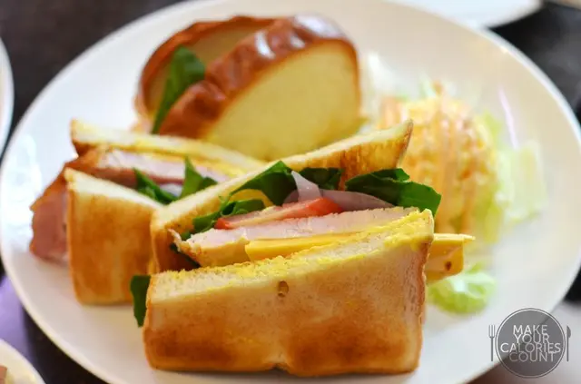 BBQ 豬排三明治 Barbeque Pork Sandwich (HK$60)