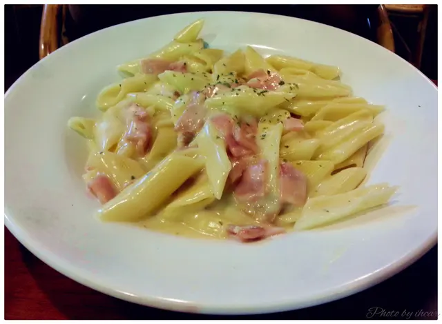 白汁火腿長通粉