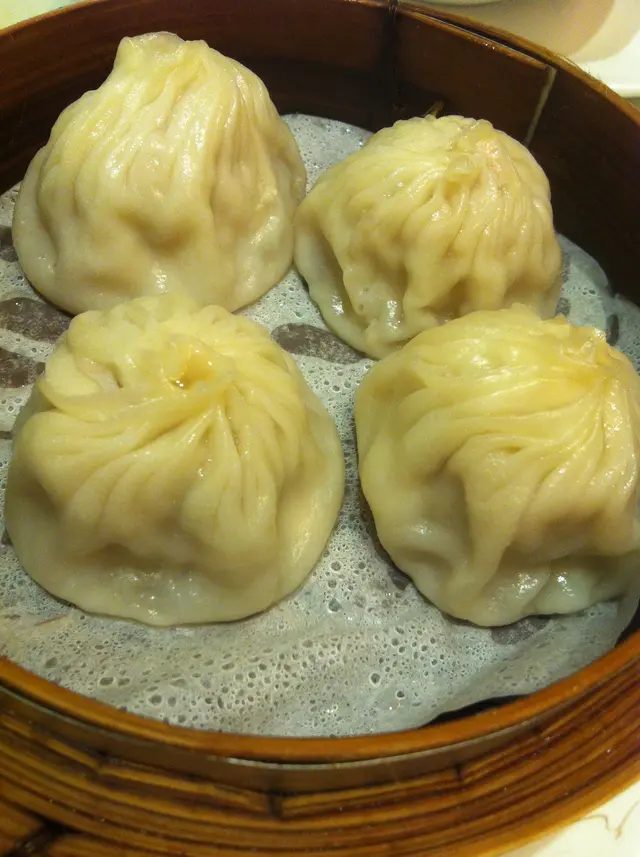 新鮮要辣大大粒既小籠包