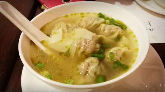 青花椒湯小雲吞