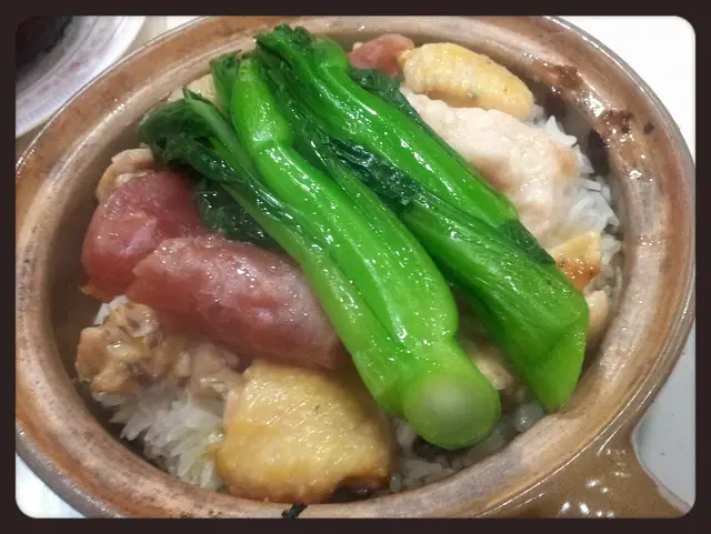 北菇滑雞飯+臘腸